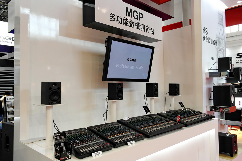 合乐HL8专业音响新产品亮相PALM EXPO 2013展会 